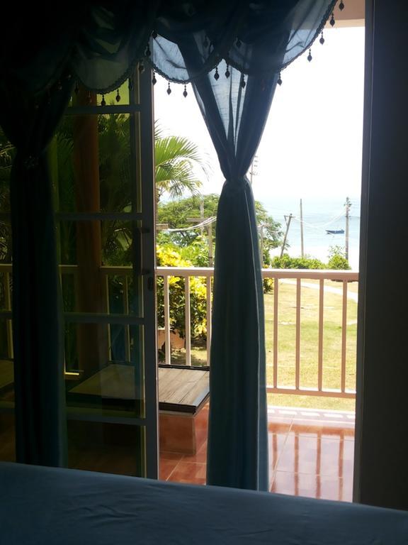 Posada Sweet Anashly Fresh Water Bay Exterior photo