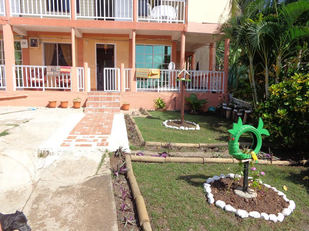 Posada Sweet Anashly Fresh Water Bay Exterior photo
