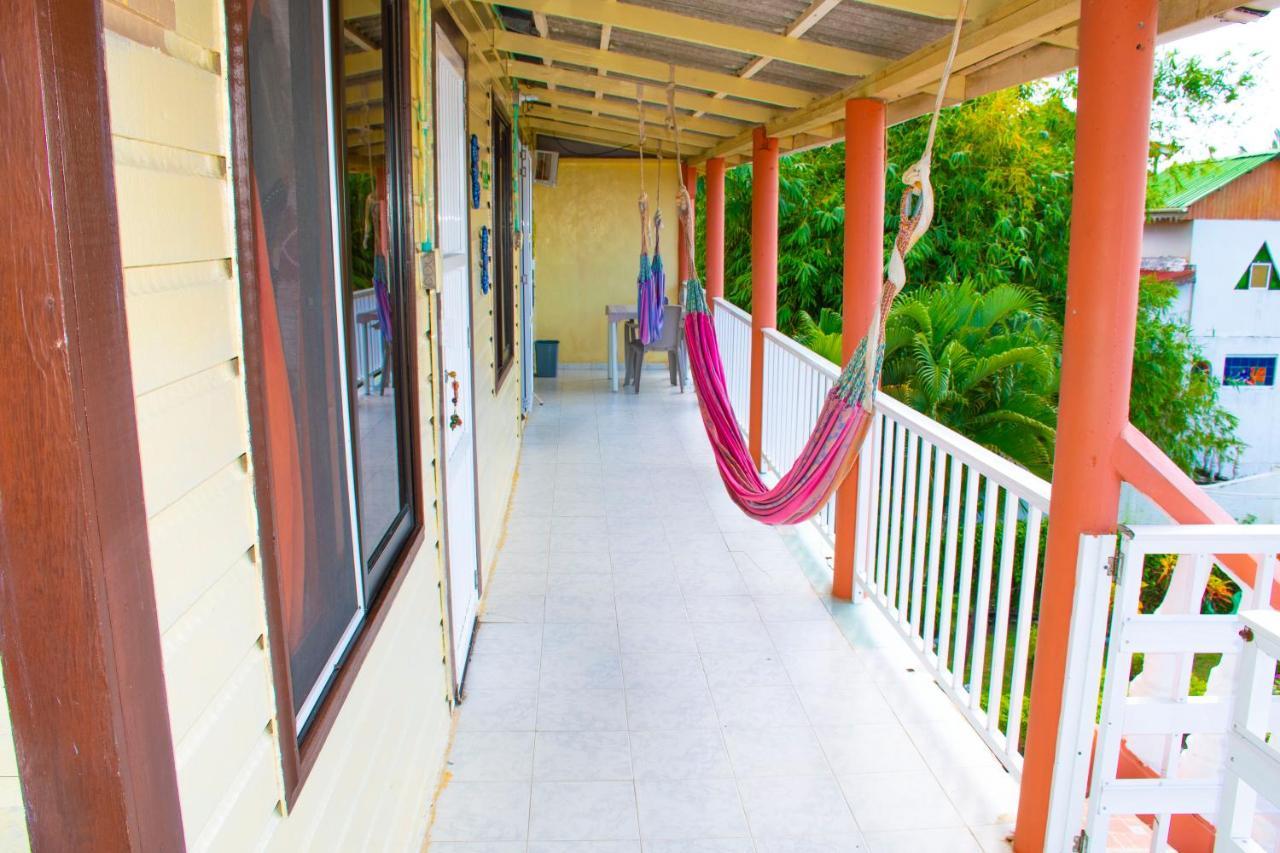 Posada Sweet Anashly Fresh Water Bay Exterior photo