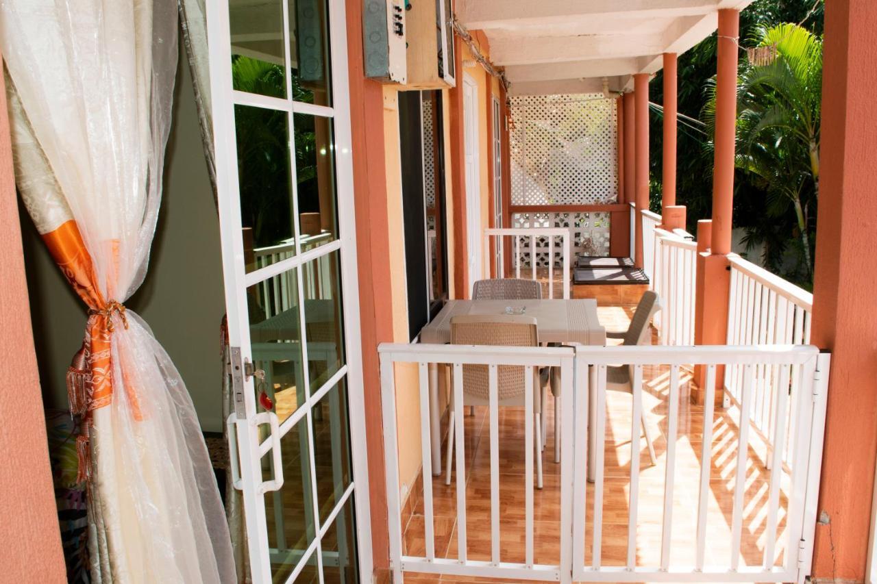 Posada Sweet Anashly Fresh Water Bay Exterior photo